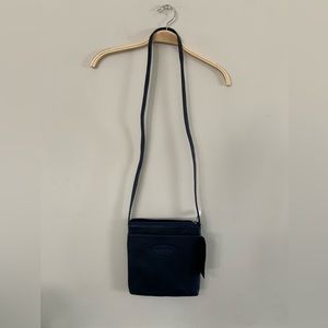 NEW LE DONNE LEATHER COLLECTION CROSSBODY PURSE IN NAVY